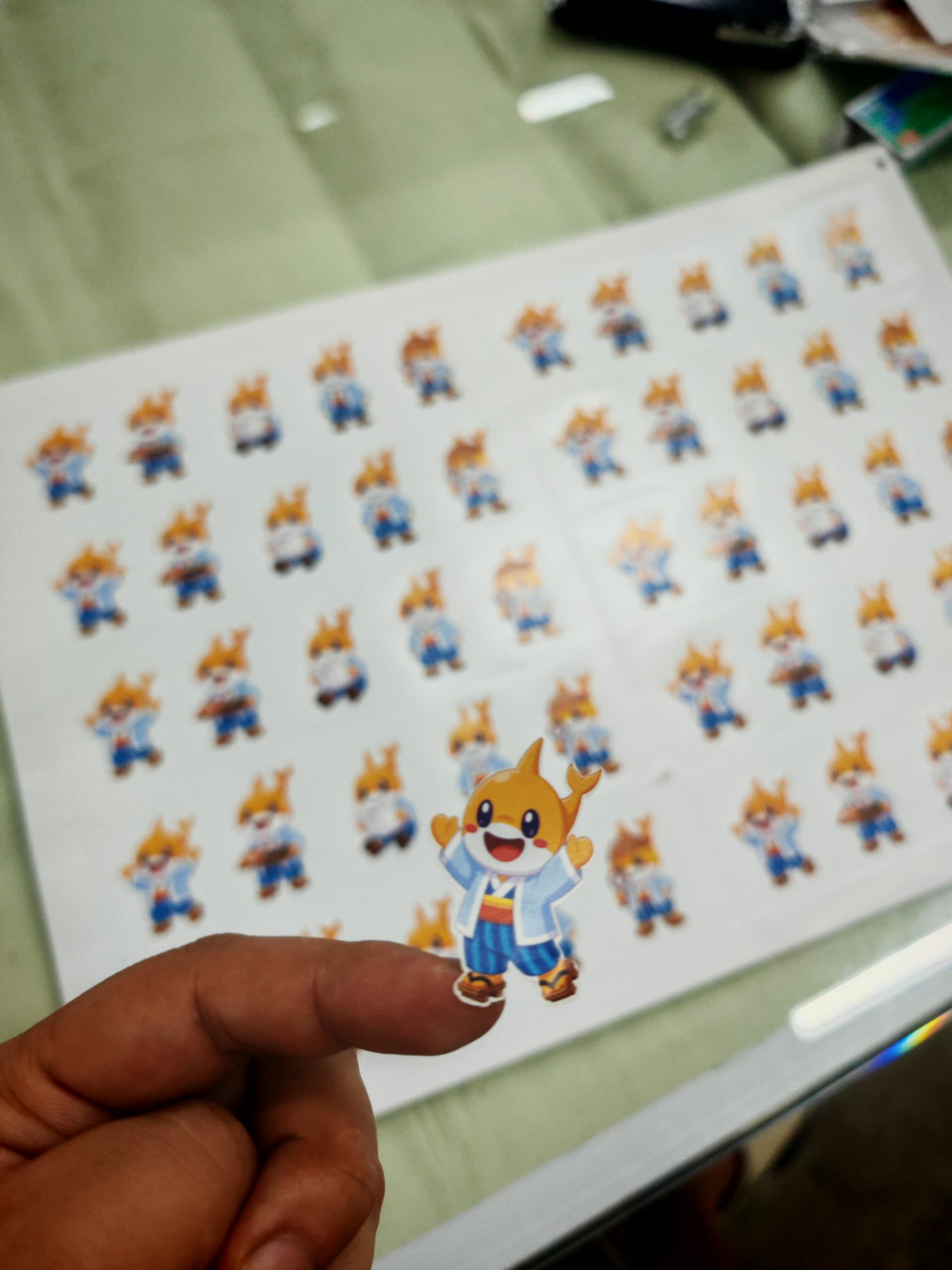 Character-shaped sticker sample
