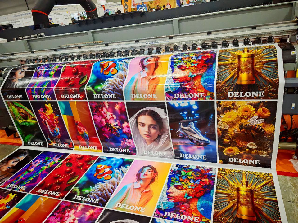 Full-colour image samples